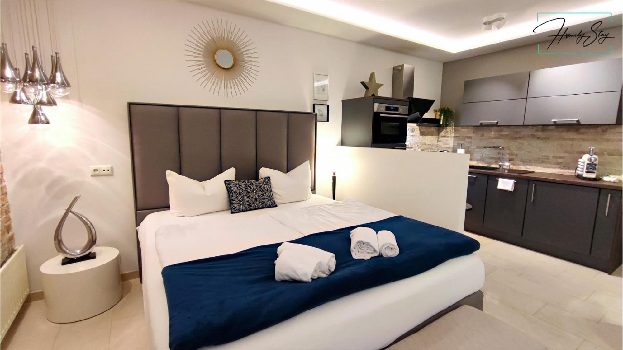 Homely P1 - Elegant Self-check-in Studio-apartment In With Kitchen And Washing Machine * München